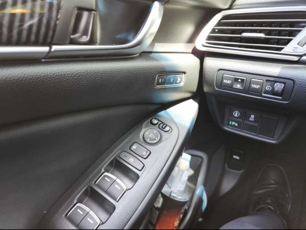Honda Accord - Vista 9