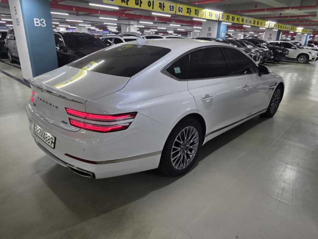 Genesis G80 - Vista 4
