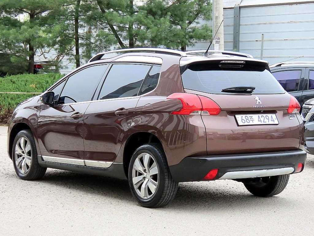 Peugeot 2008 - Vista 3