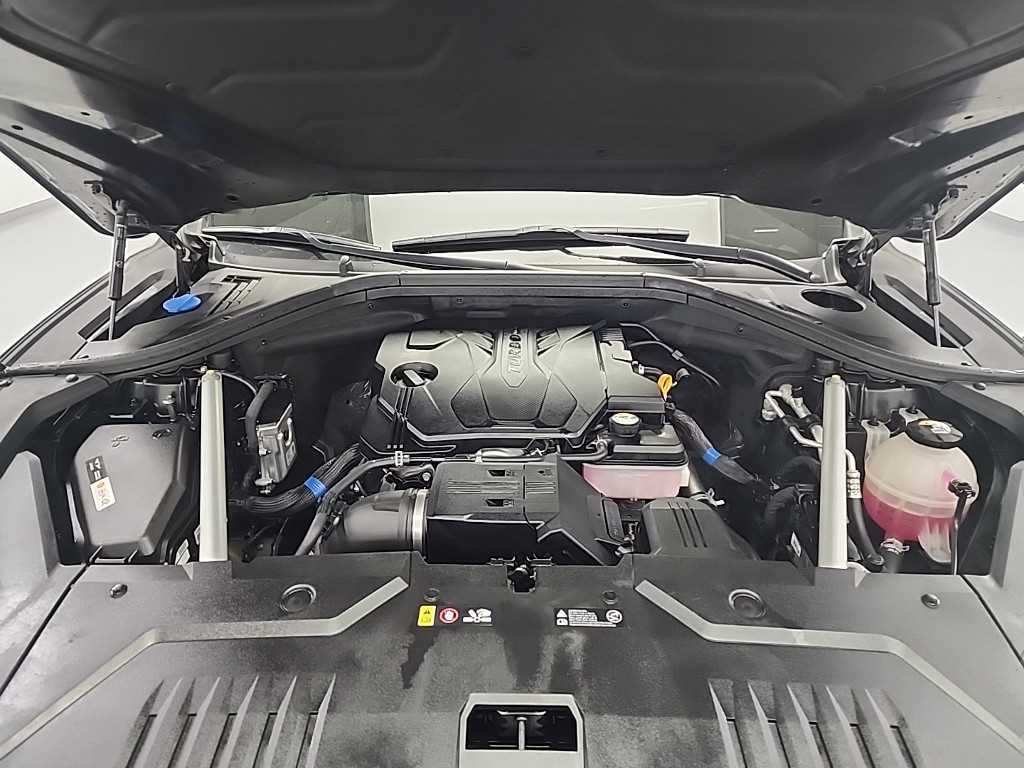 Genesis GV70 - Vista 5