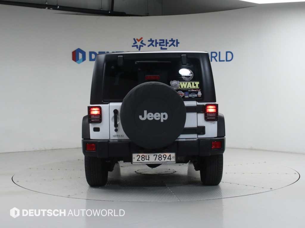 Jeep Wrangler - Vista 4
