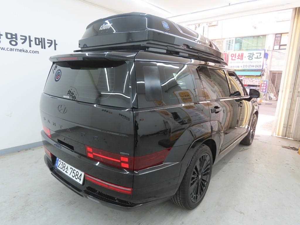 HYUNDAI Santa Fe - Vista 3