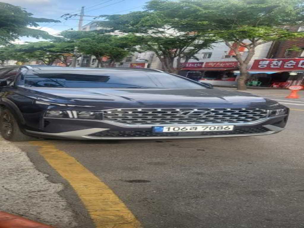 HYUNDAI Santa Fe - Vista 2