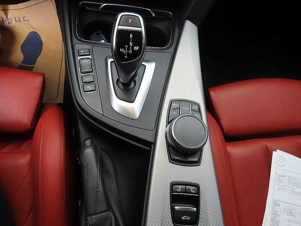 BMW 4 Series - Vista 10