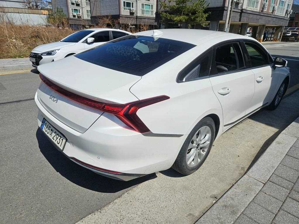 KIA K8 - Vista 6