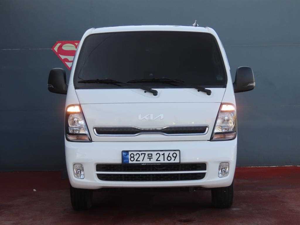 Small Truck Cargo (small) - Vista 2