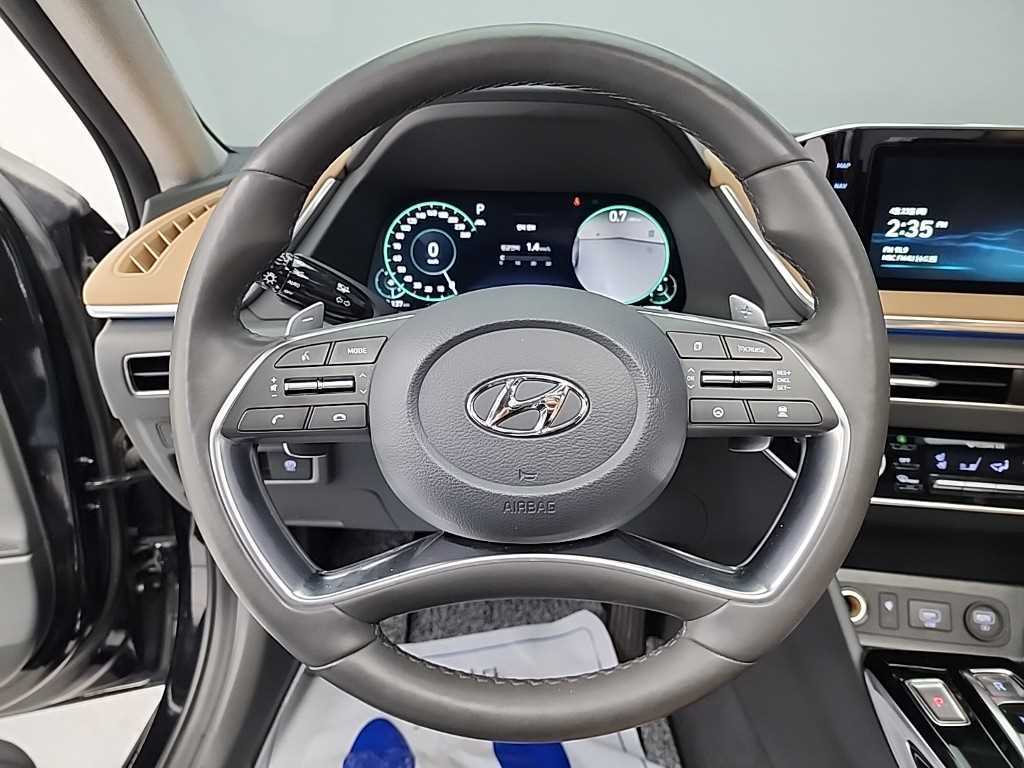 HYUNDAI Sonata - Vista 9