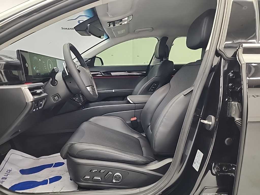 HYUNDAI Grandeur - Vista 11