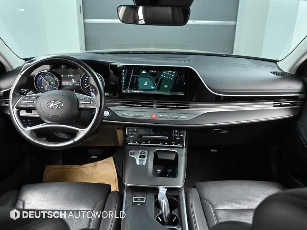 HYUNDAI Grandeur - Vista 7