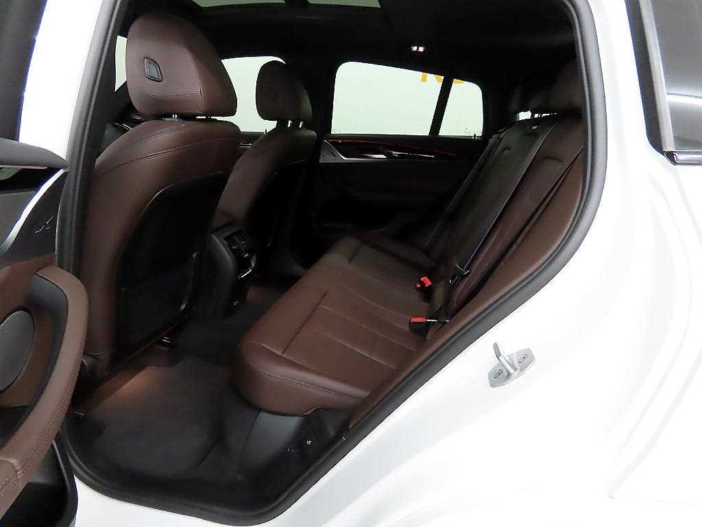 BMW X4 - Vista 6