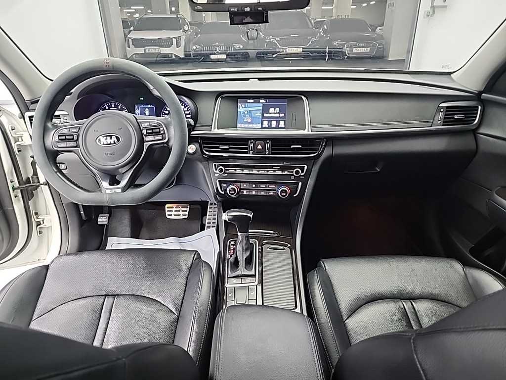 KIA K5 - Vista 7