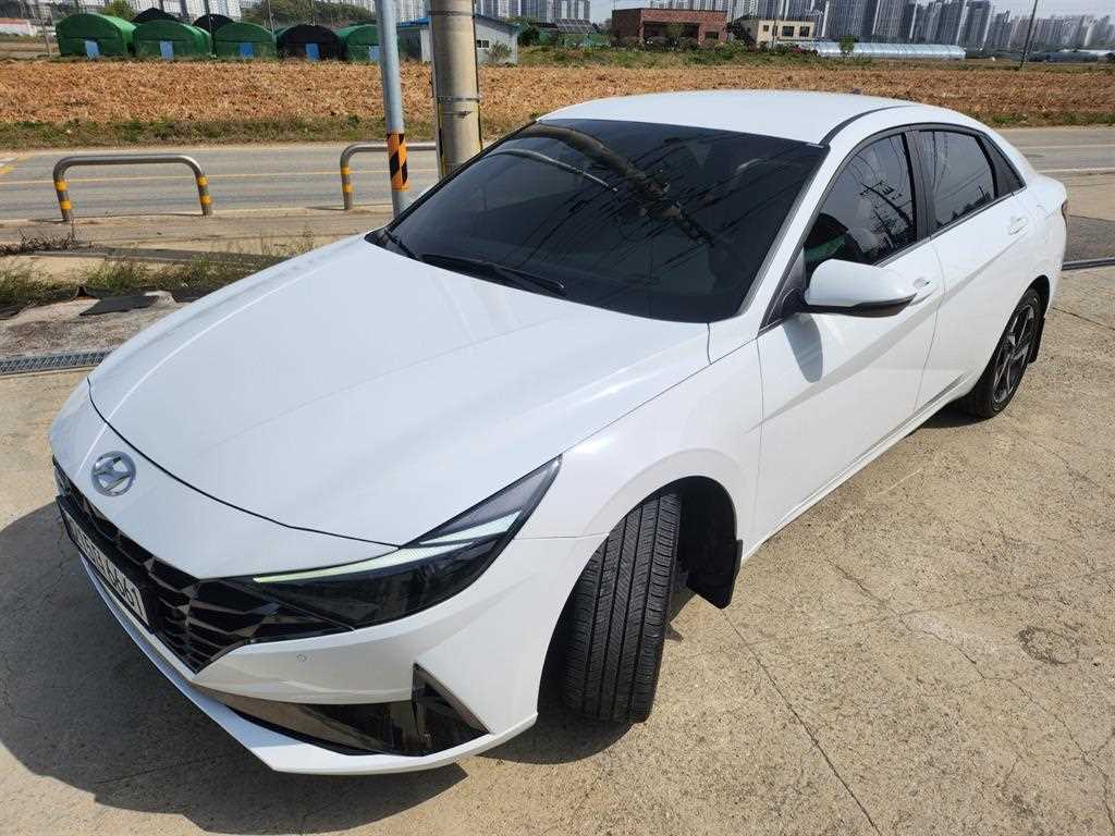 HYUNDAI Avante 2023 Blanco - Importación desde Corea - HF Imports Iquique - Foto 18