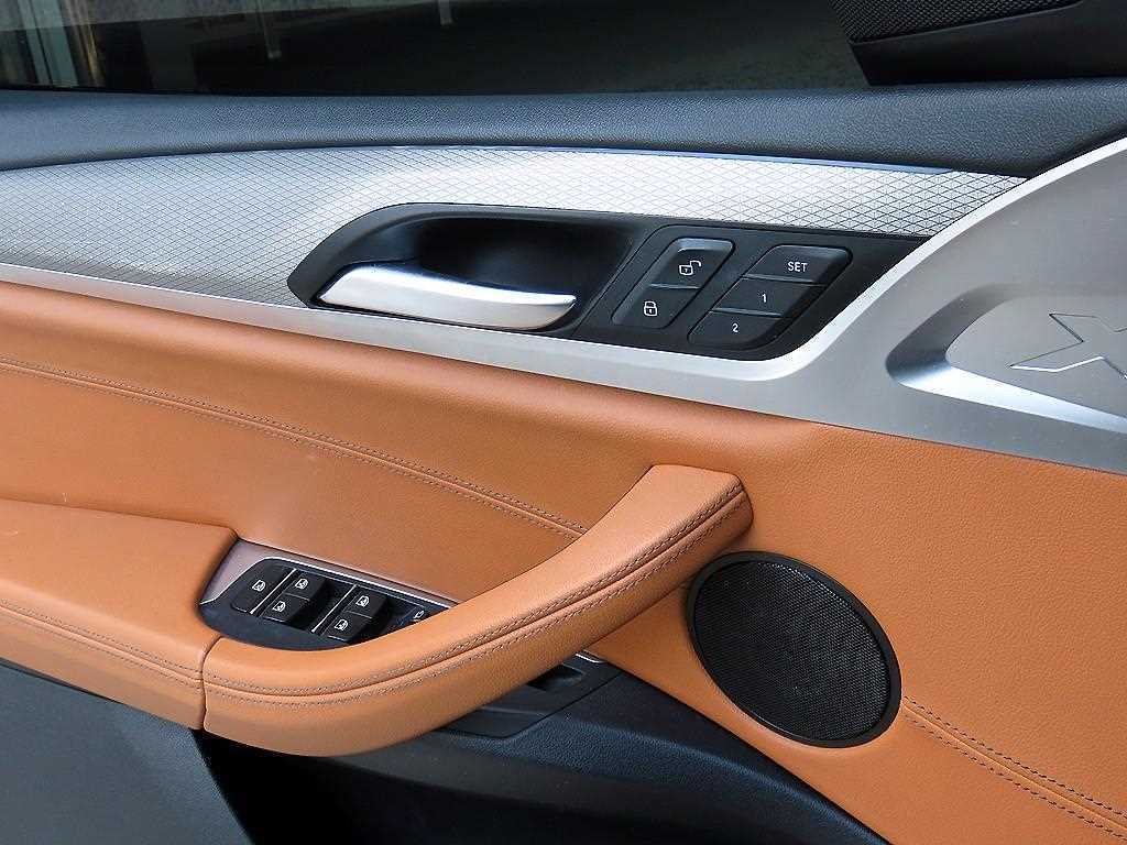 BMW X3 - Vista 12