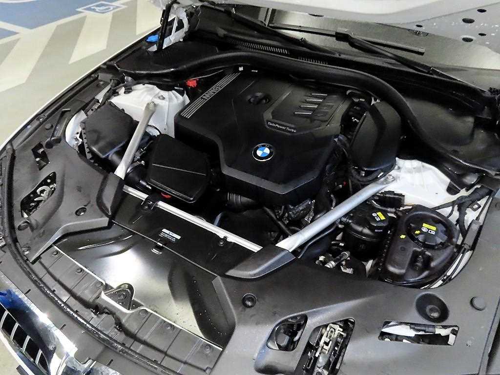 BMW 5 Series 2022 Blanco - Importación desde Corea - HF Imports Iquique - Foto 19
