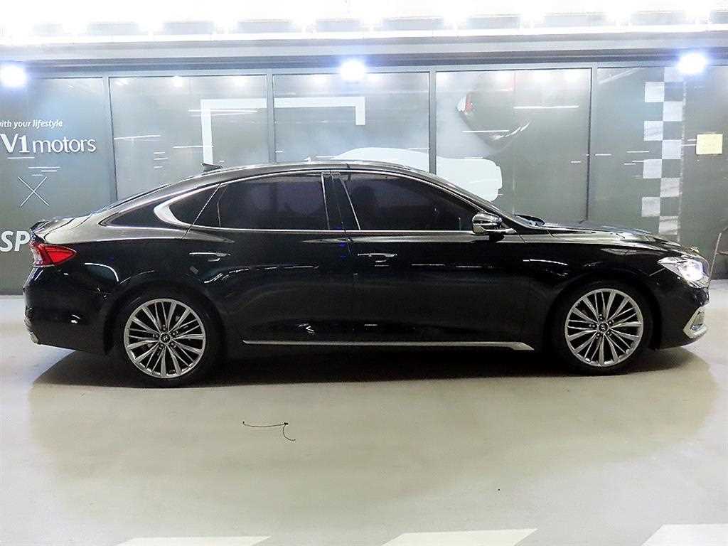HYUNDAI Grandeur - Vista 3