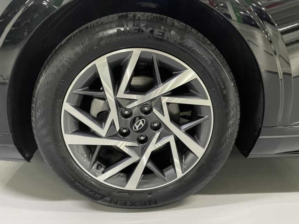 HYUNDAI Grandeur - Vista 6
