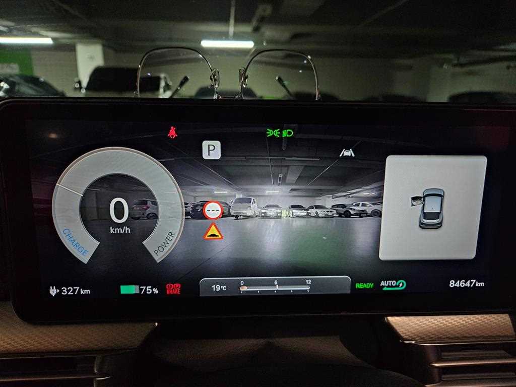 Genesis GV60 - Vista 11