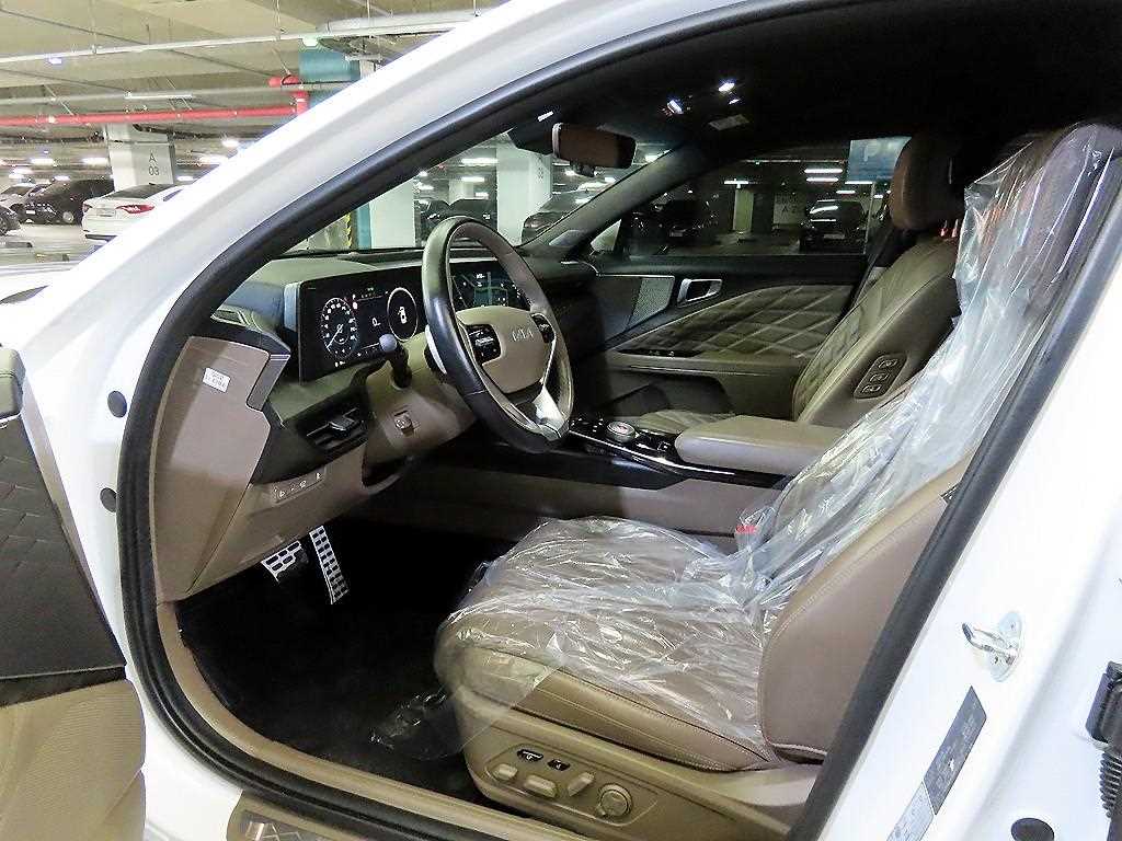 KIA K8 - Vista 6