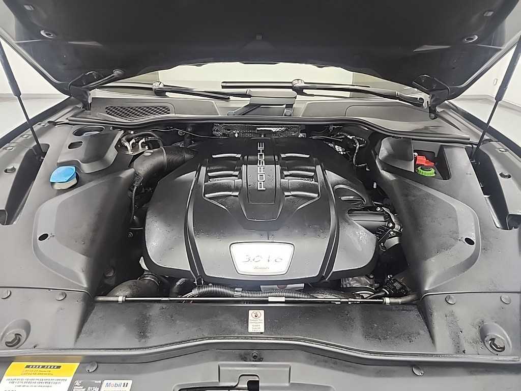 Porsche Cayenne - Vista 5