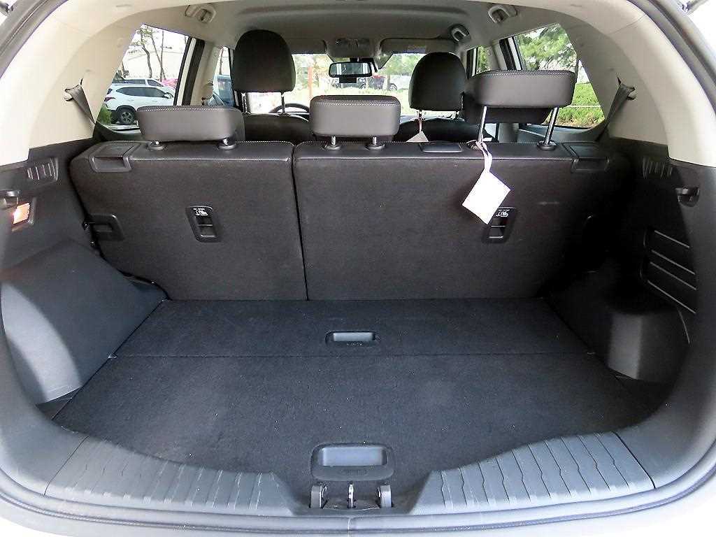 Ssangyong Tivoli 2024 Blanco - Importación desde Corea - HF Imports Iquique - Foto 18