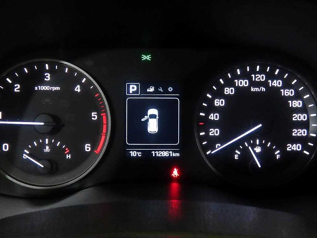 HYUNDAI Tucson - Vista 9