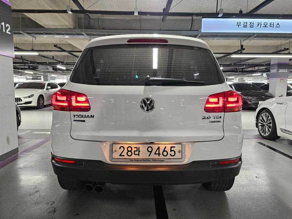 Volkswagen Tiguan - Vista 2