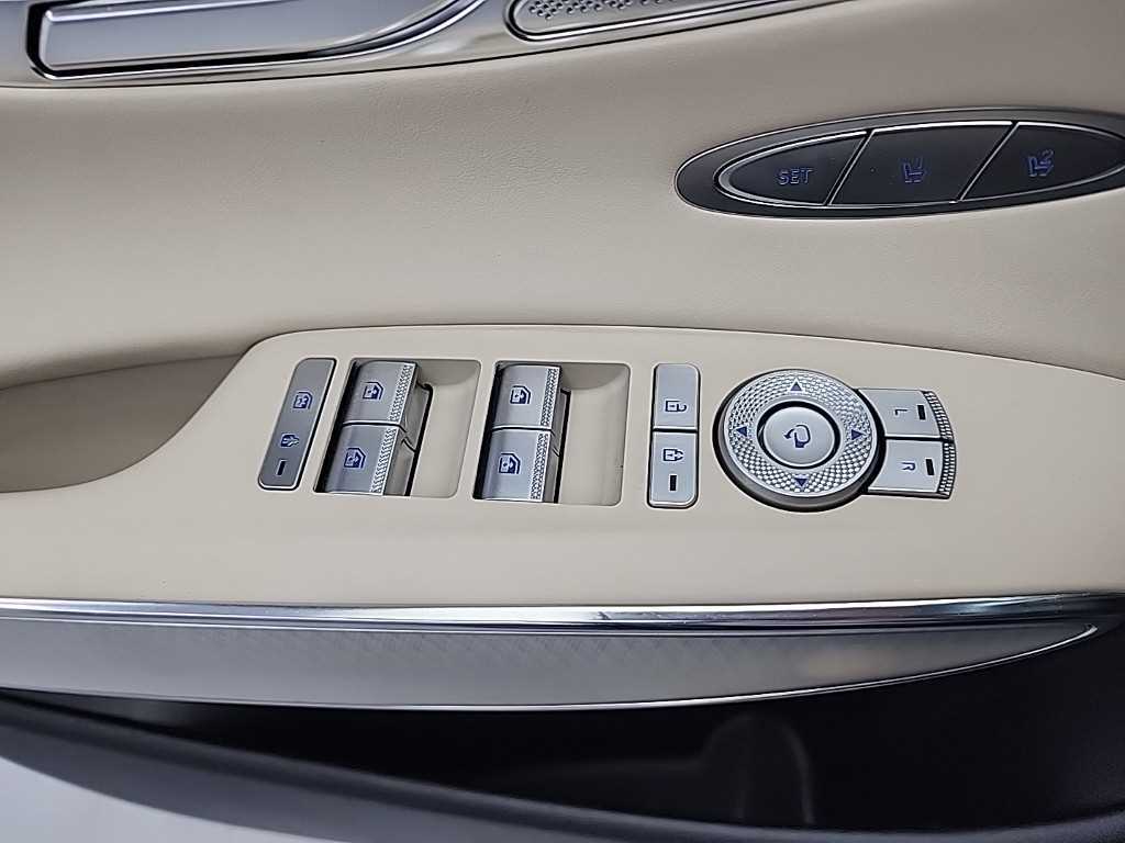 Genesis GV70 2023 Negro - Importación desde Corea - HF Imports Iquique - Foto 17