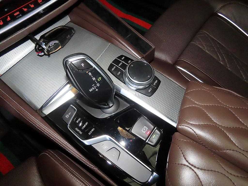 BMW 5 Series - Vista 12