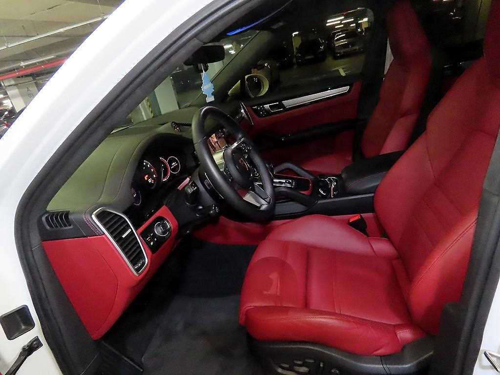 Porsche Cayenne - Vista 6