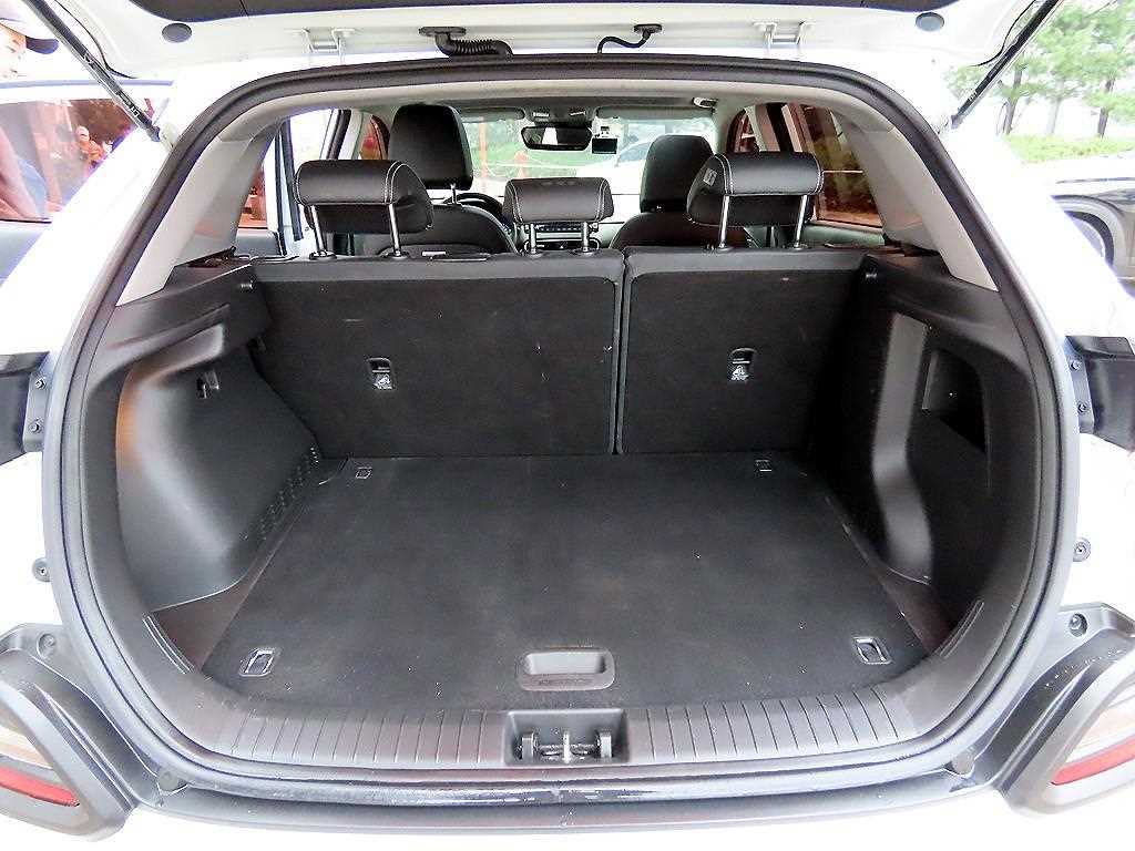 HYUNDAI Kona 2020 Blanco - Importación desde Corea - HF Imports Iquique - Foto 17