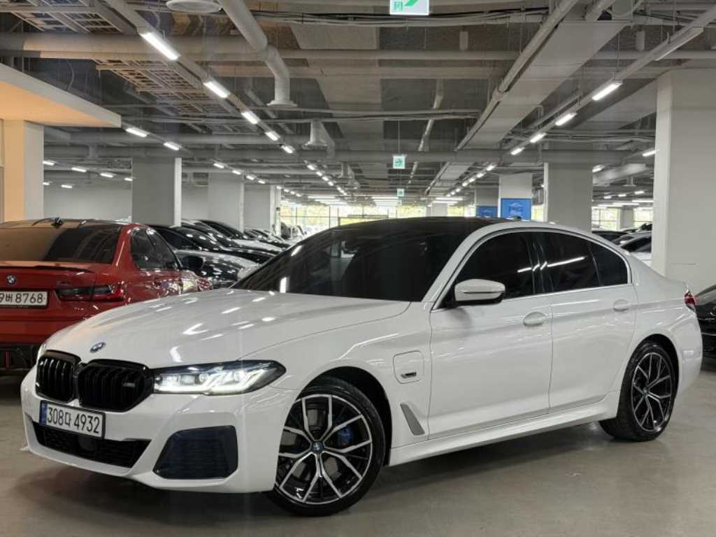 BMW 5 Series 2022 - Importación desde Corea - HF Imports Iquique - Foto 1