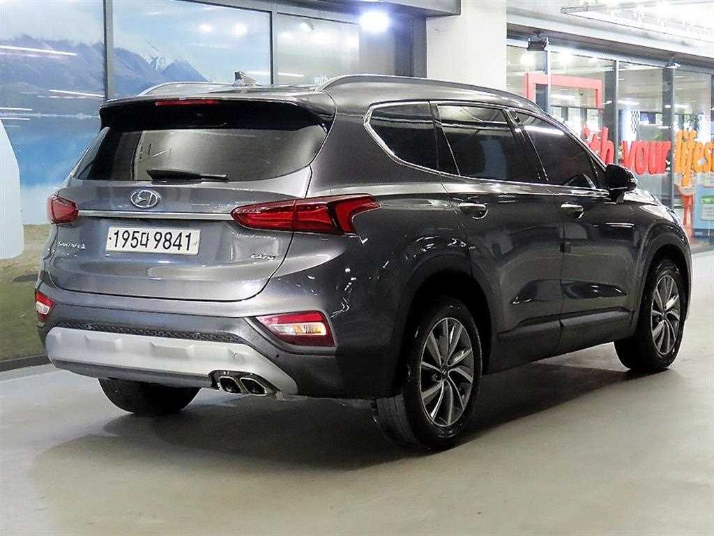 HYUNDAI Santa Fe - Vista 4