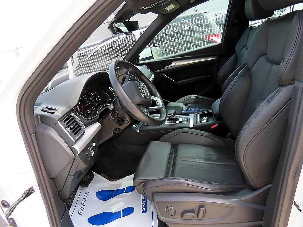 Audi Q5 - Vista 5
