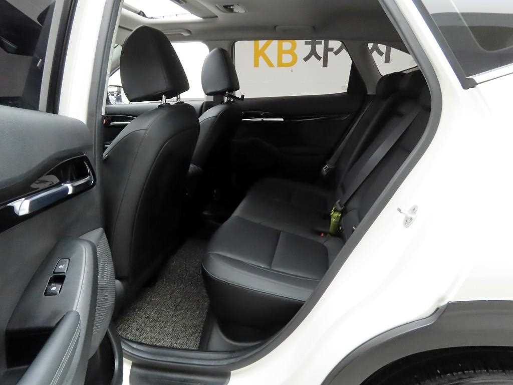 KIA Seltos 2020 Blanco - Importación desde Corea - HF Imports Iquique - Foto 15