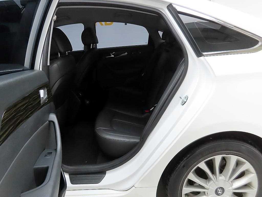HYUNDAI Sonata 2016 Blanco - Importación desde Corea - HF Imports Iquique - Foto 14