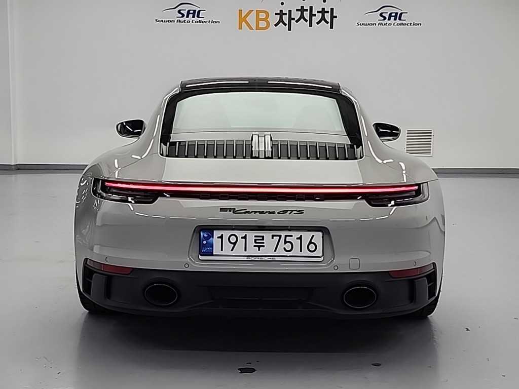 Porsche 911 - Vista 2