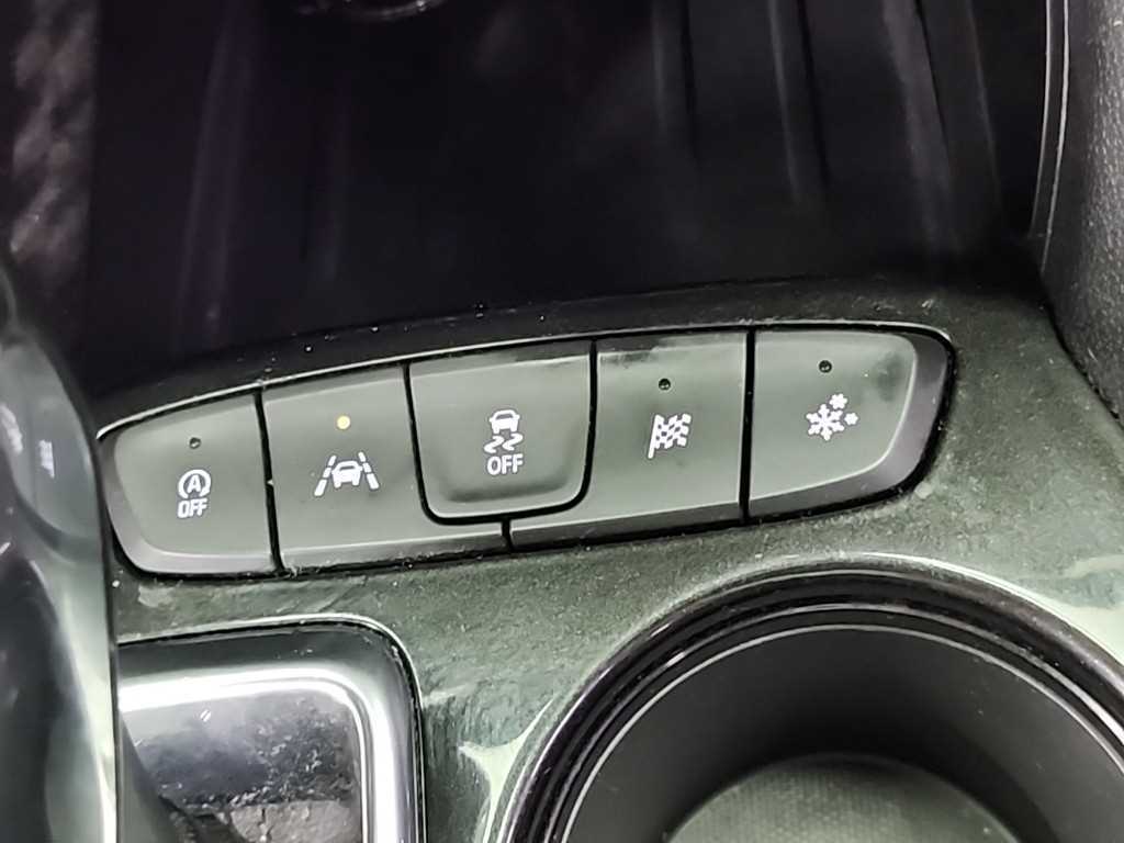 Chevrolet Trail Blazer 2021 Blanco - Importación desde Corea - HF Imports Iquique - Foto 15