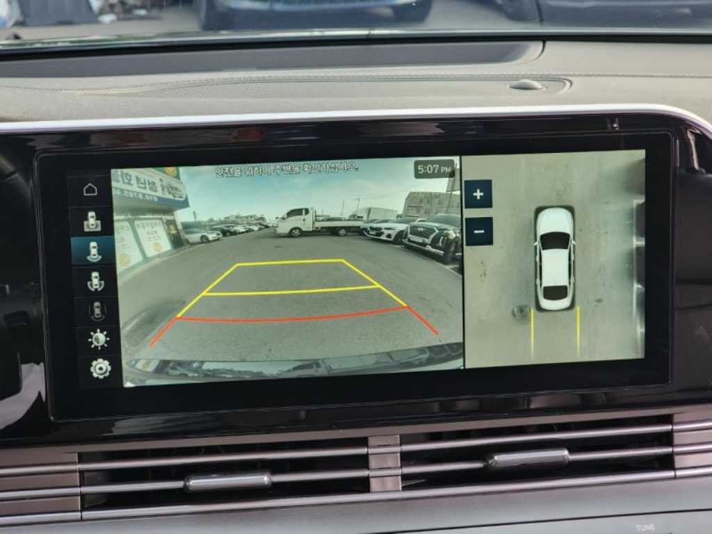HYUNDAI Grandeur - Vista 11