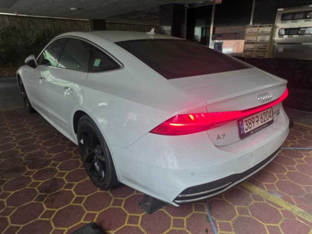 Audi A7 - Vista 5
