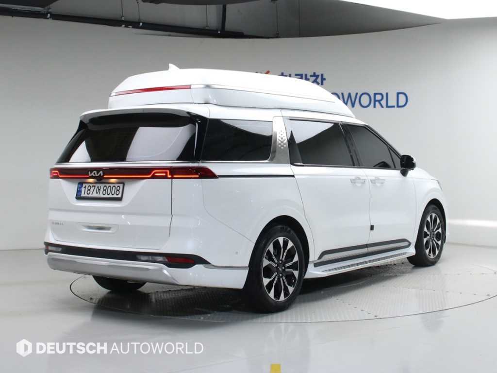 KIA Carnival - Vista 2