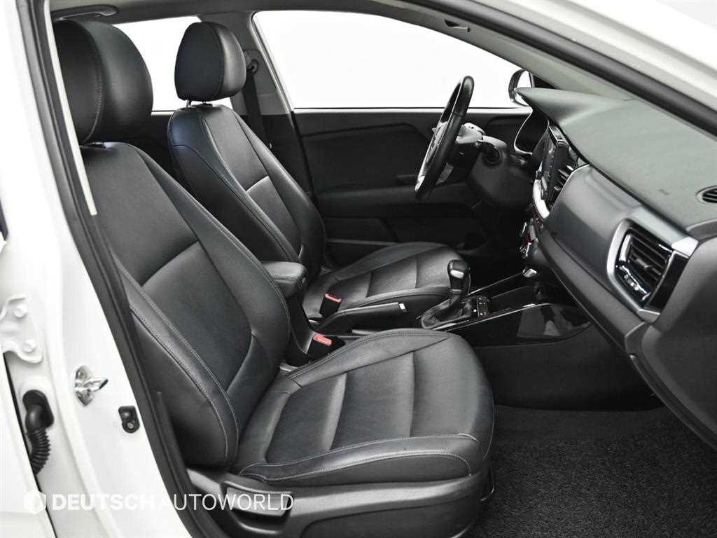 KIA Stonic - Vista 10