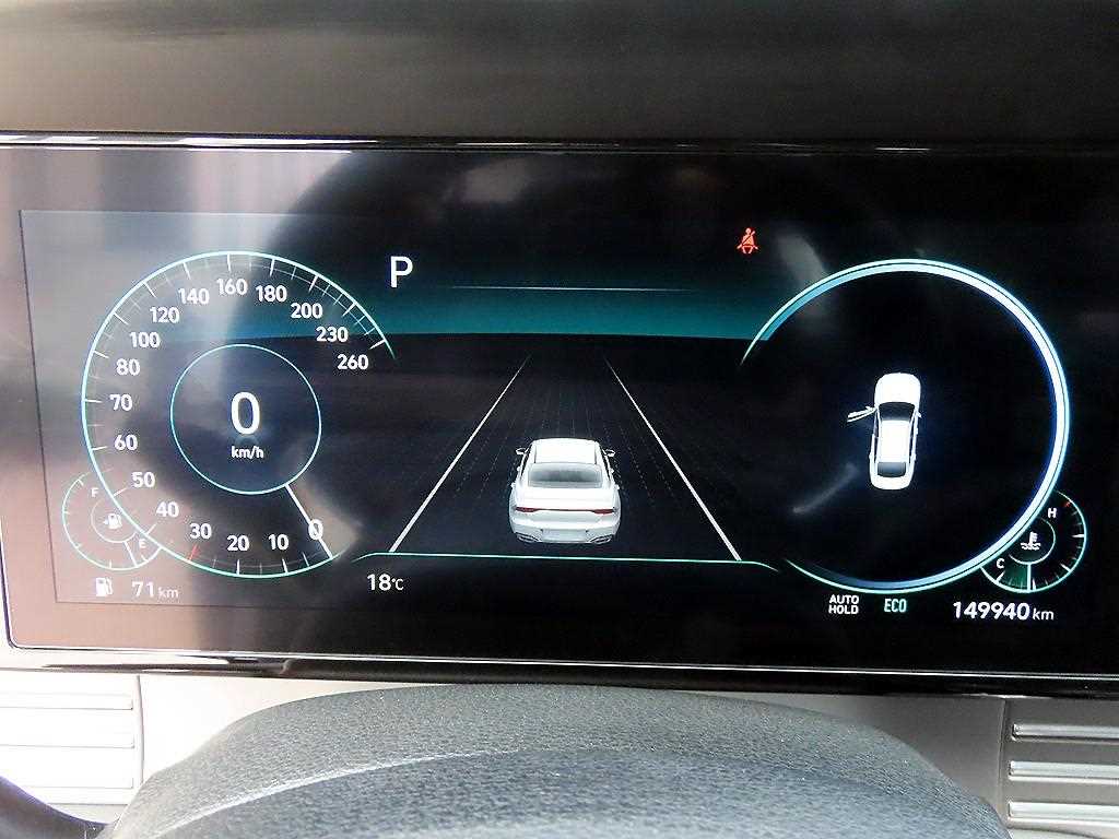 HYUNDAI Grandeur - Vista 9