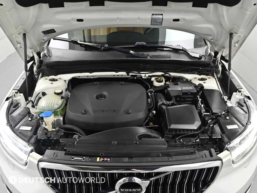 Volvo XC40 - Vista 6