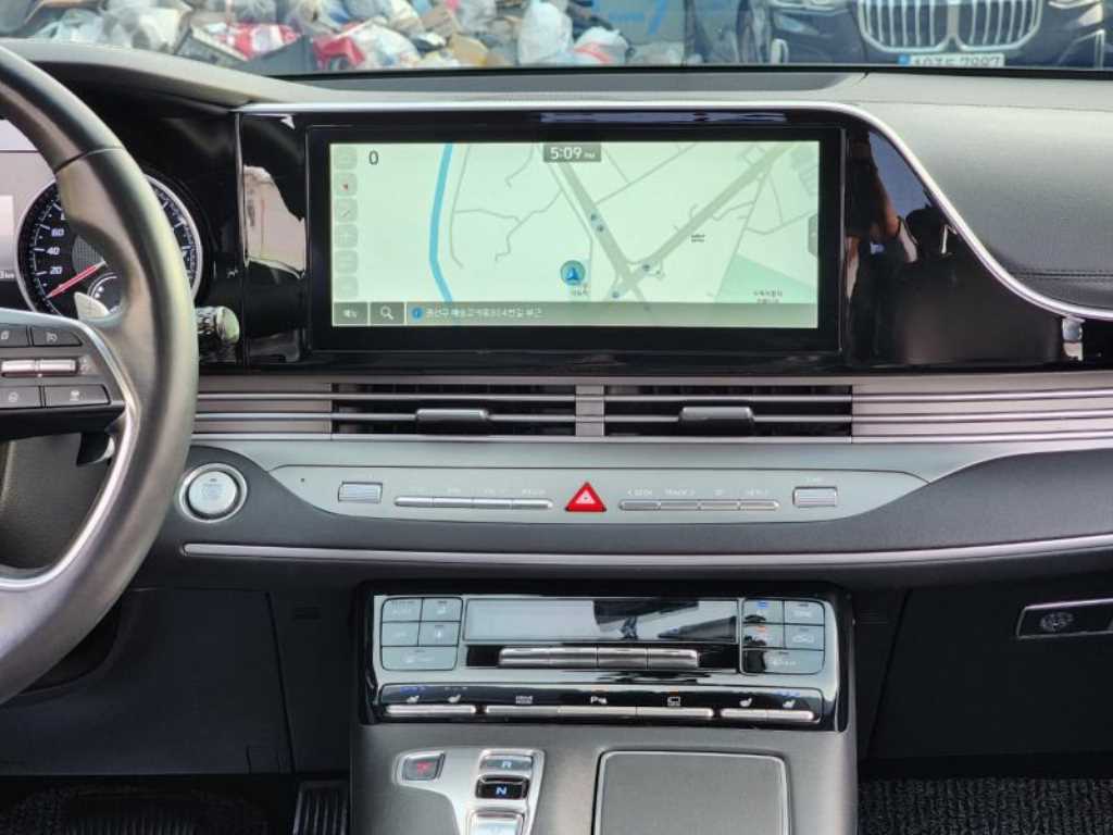 HYUNDAI Grandeur - Vista 9