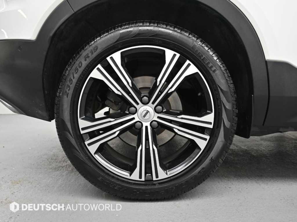 Volvo XC40 - Vista 5