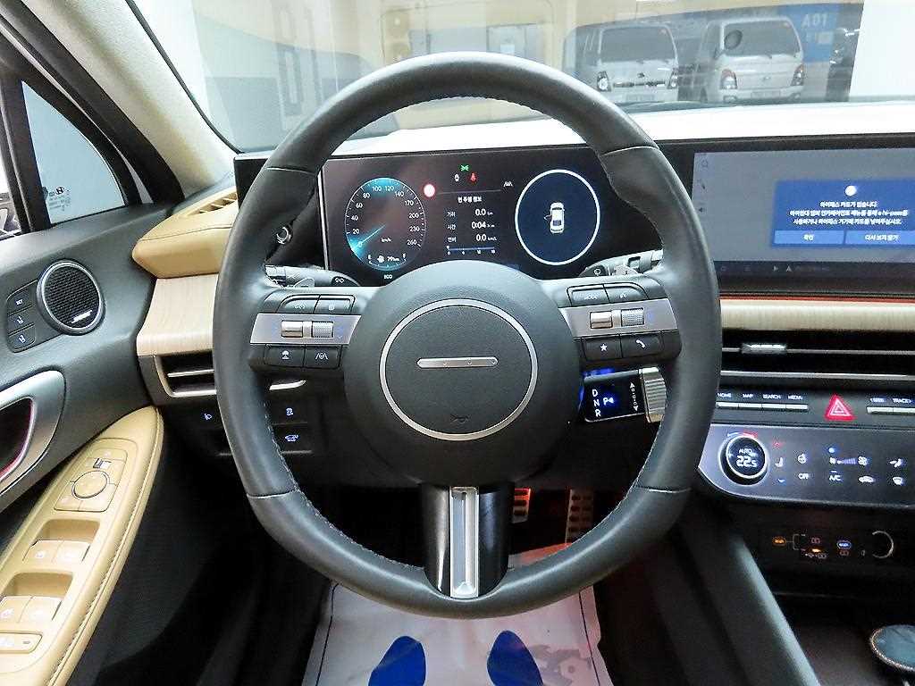 HYUNDAI Sonata - Vista 7