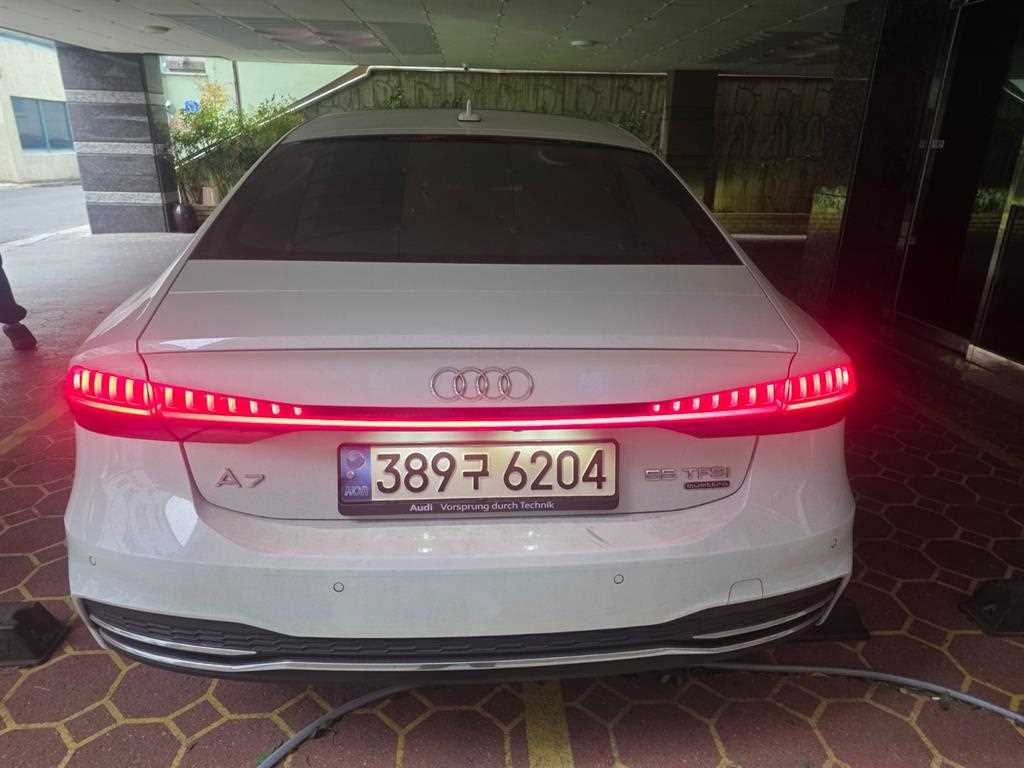 Audi A7 - Vista 4