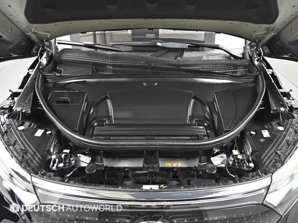 Mercedes Benz EQS - Vista 6