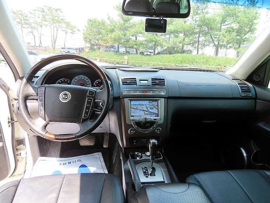 Ssangyong Rexton - Vista 7