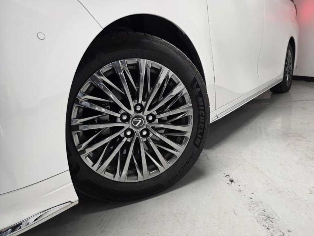Lexus LM 2025 Blanco - Importación desde Corea - HF Imports Iquique - Foto 18